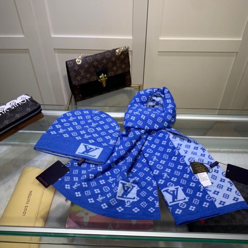 Louis Vuitton Caps Scarfs